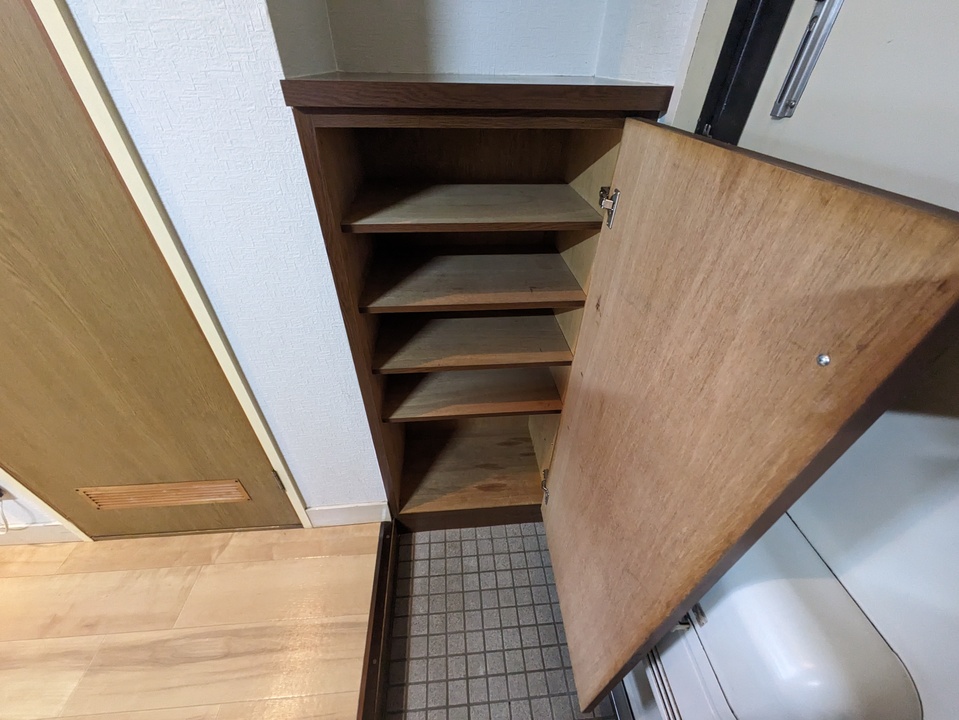 シューズボックス