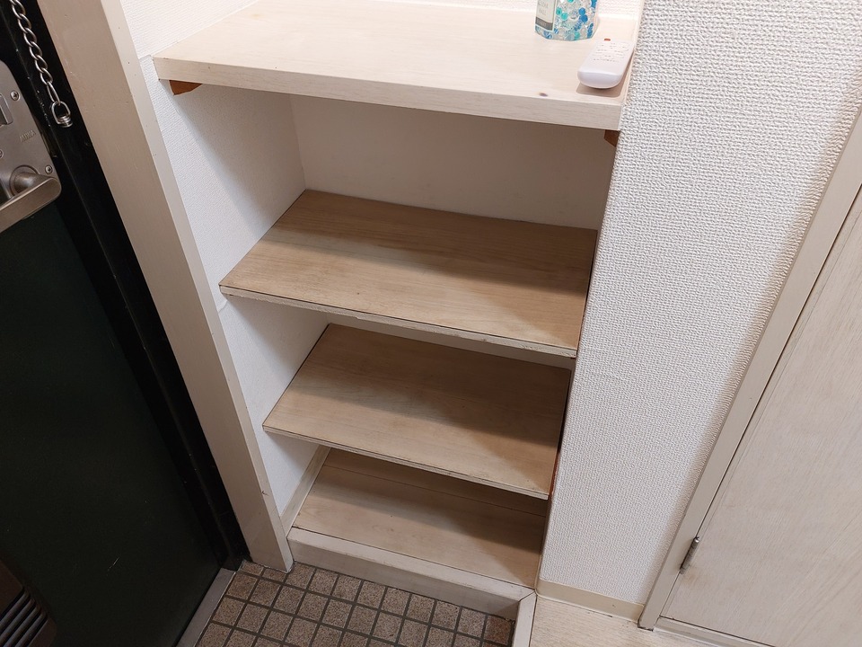 シューズボックス