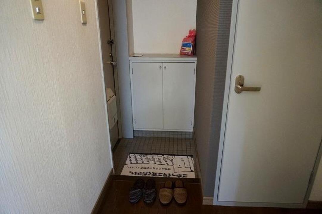 シューズボックス