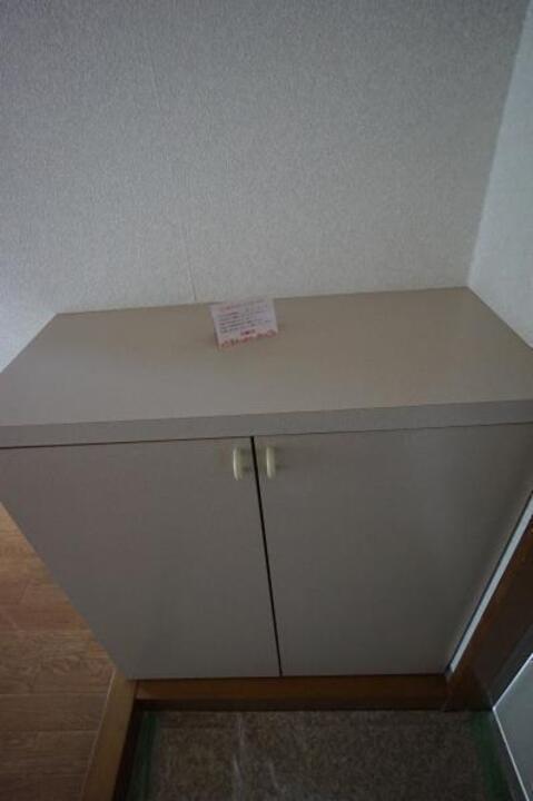 シューズボックス