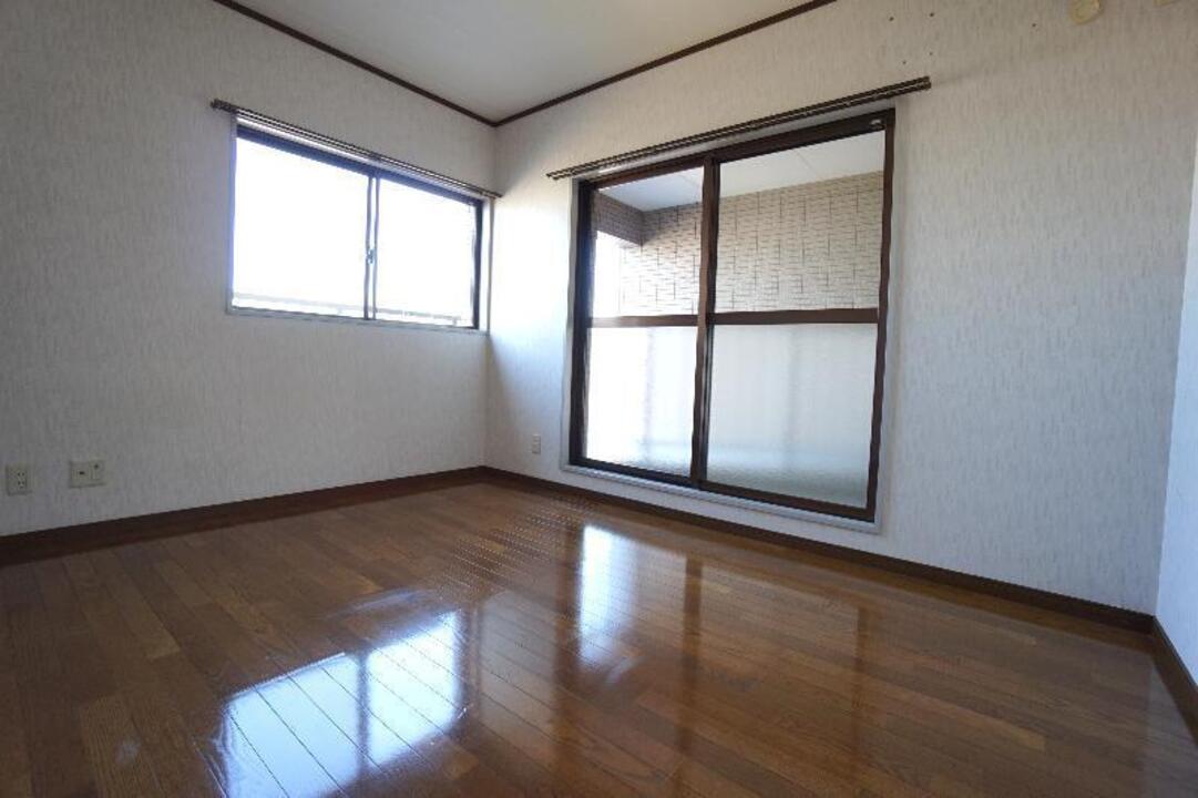 洋室