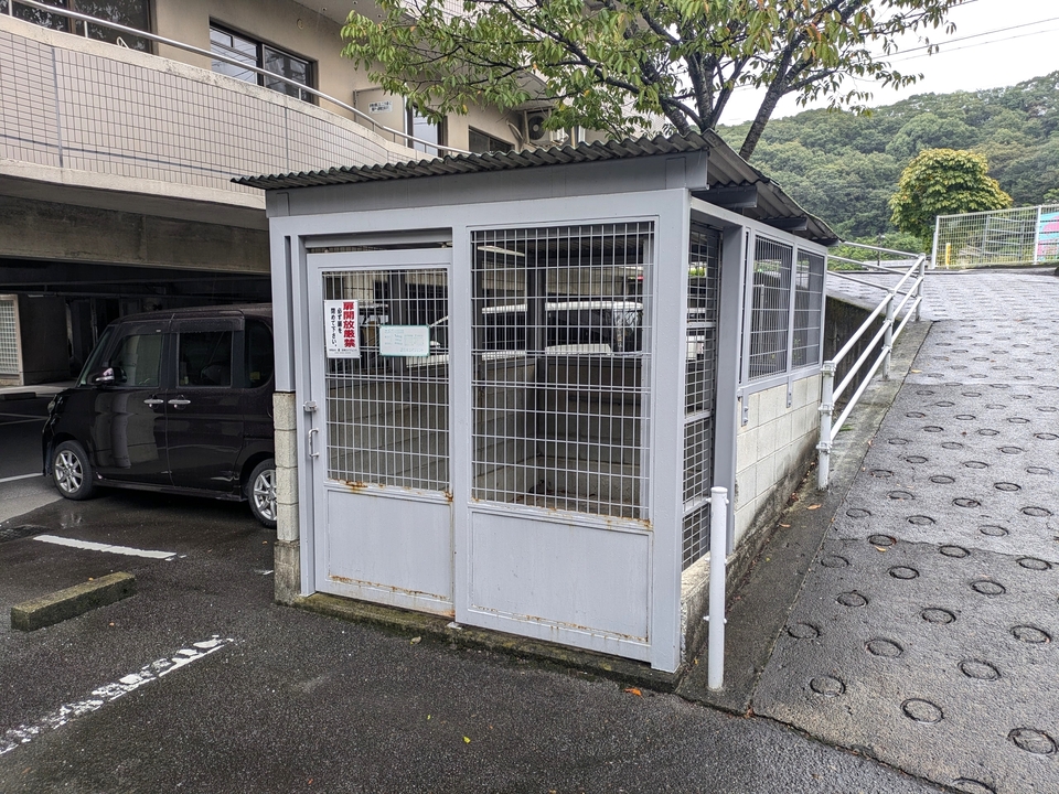 ゴミステーション
