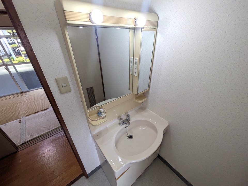 ドレッサー