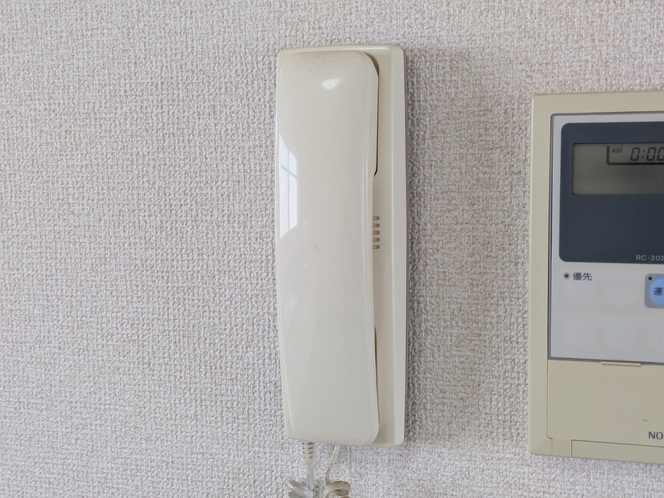 インターホン