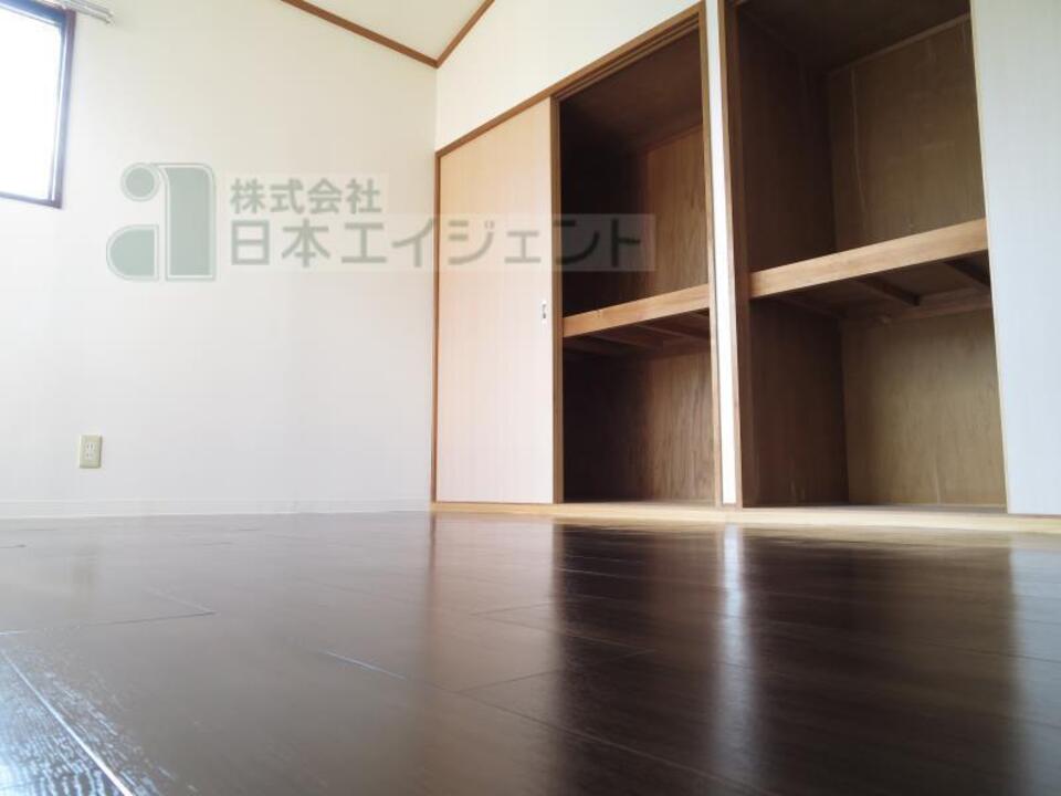 洋室