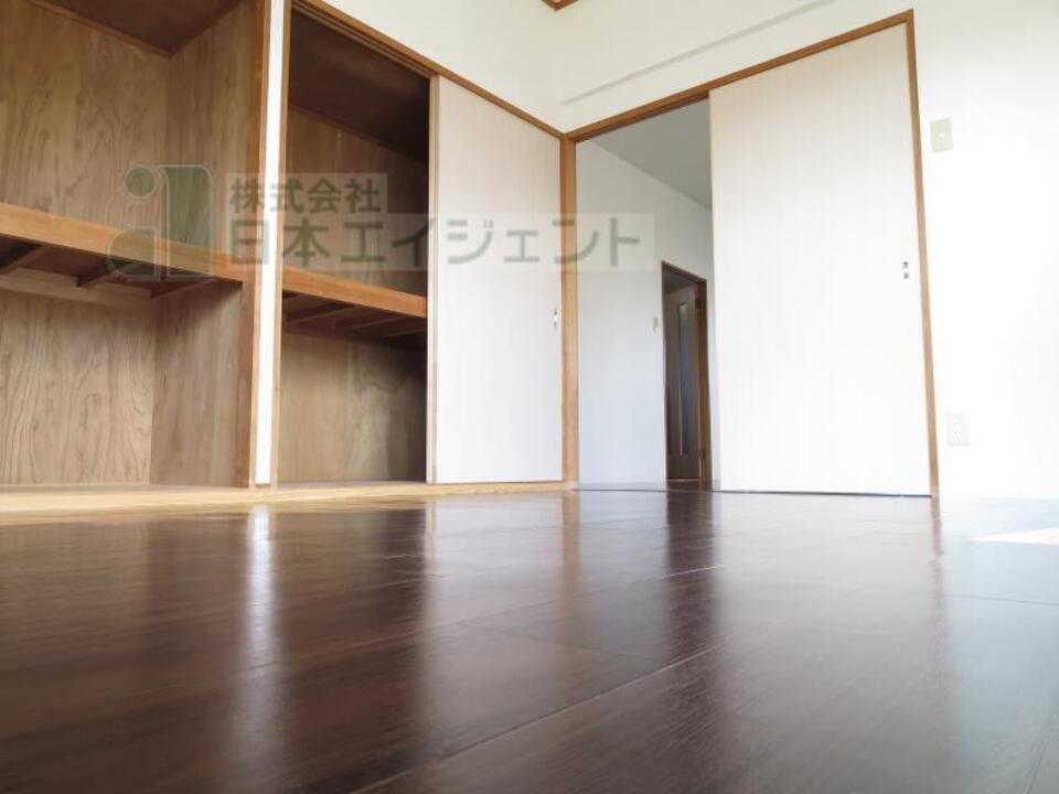 洋室