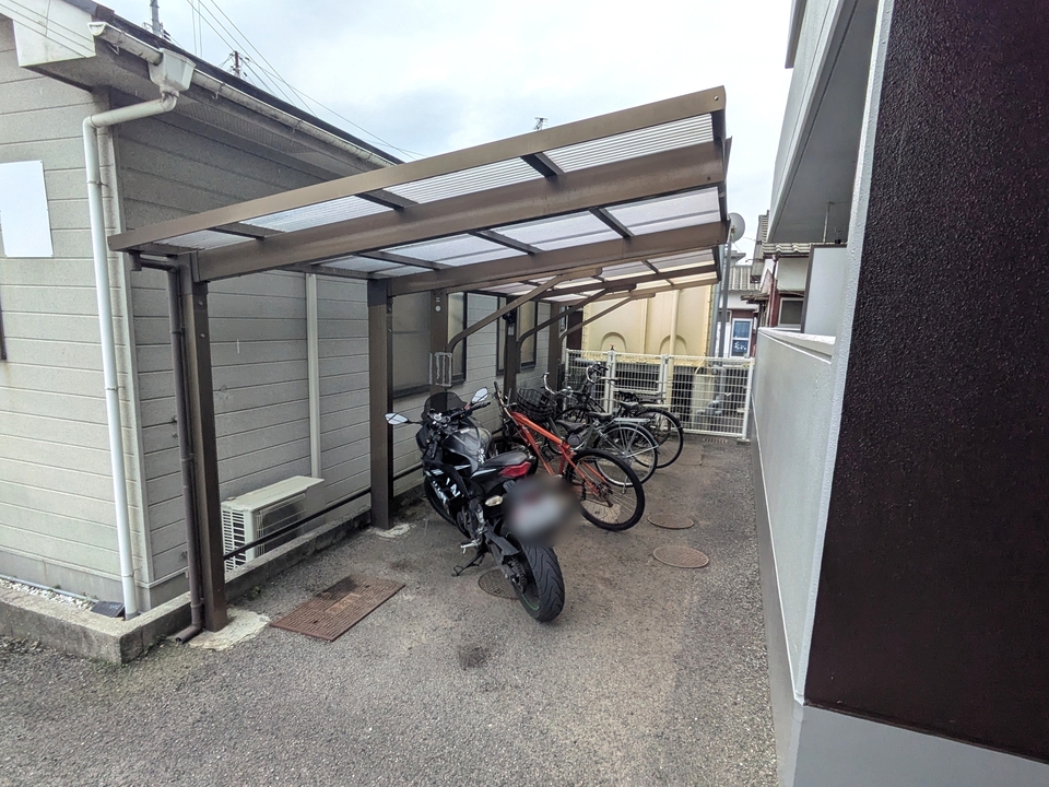 駐輪場