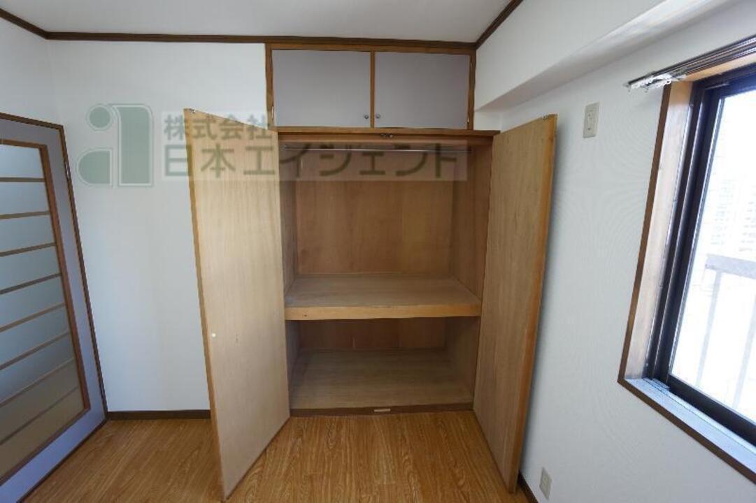 クローゼット