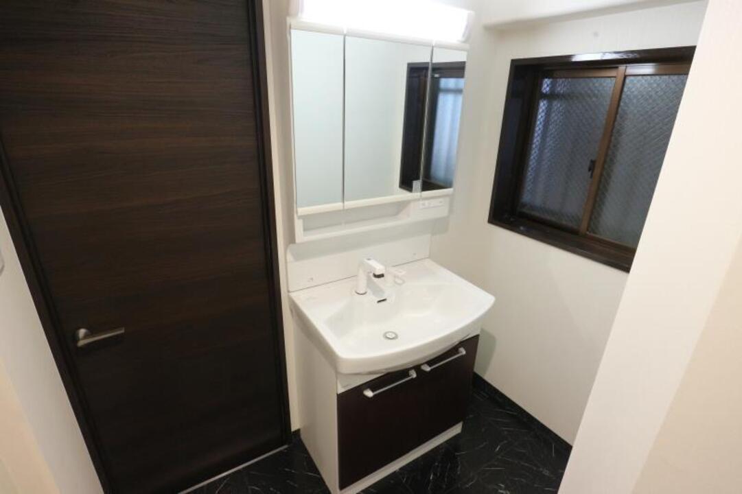 シャンプードレッサー