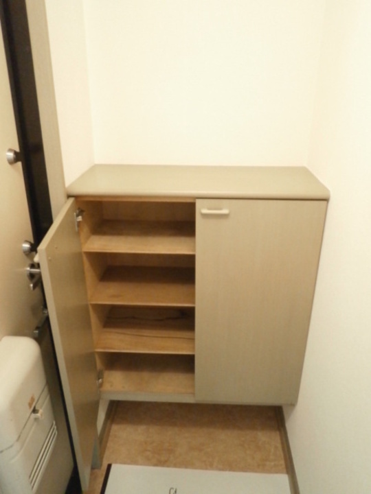 シューズボックス