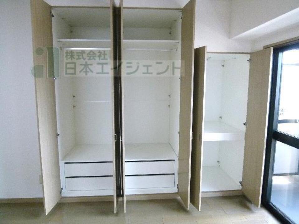 クローゼット
