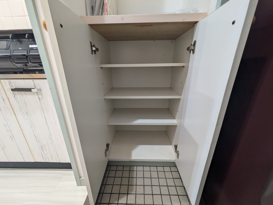 シューズボックス