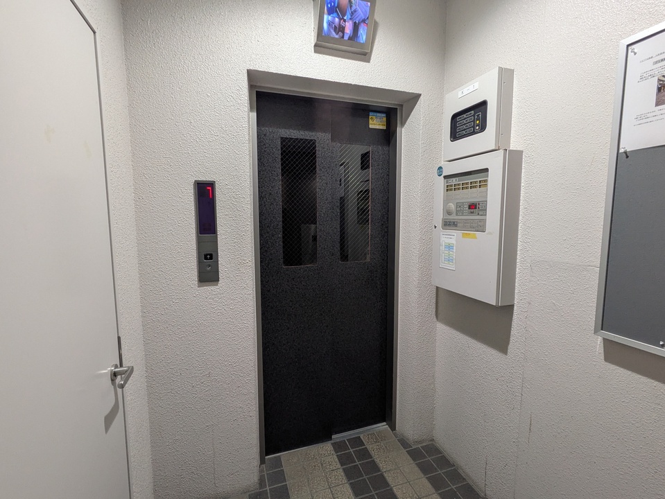 エレベーター