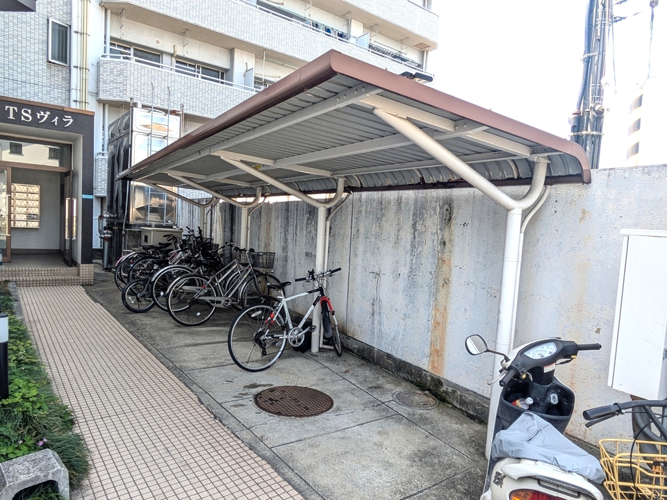 駐輪場