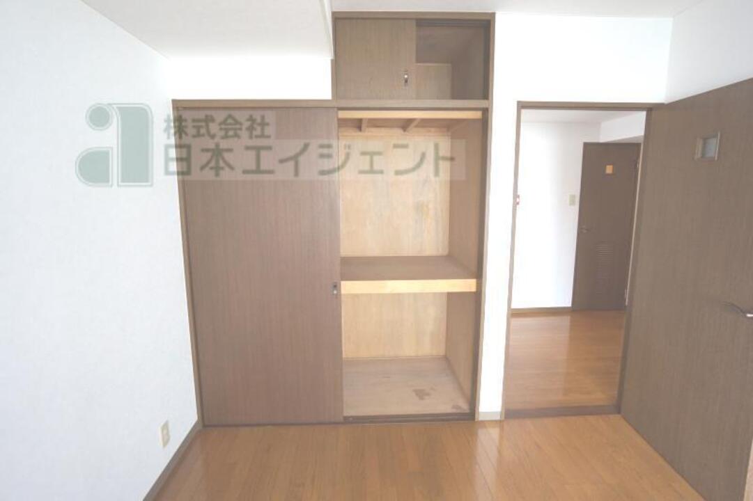 押入れ