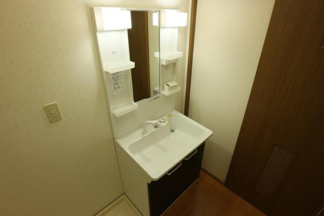 シャンプードレッサー