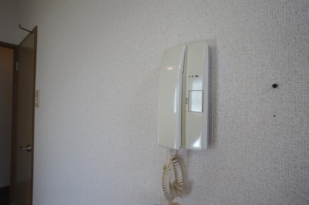 インターホン