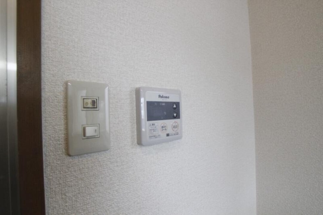 給湯パネル