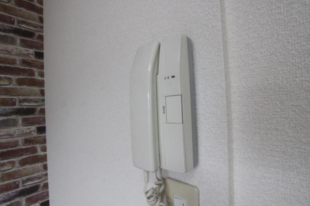 インターホン