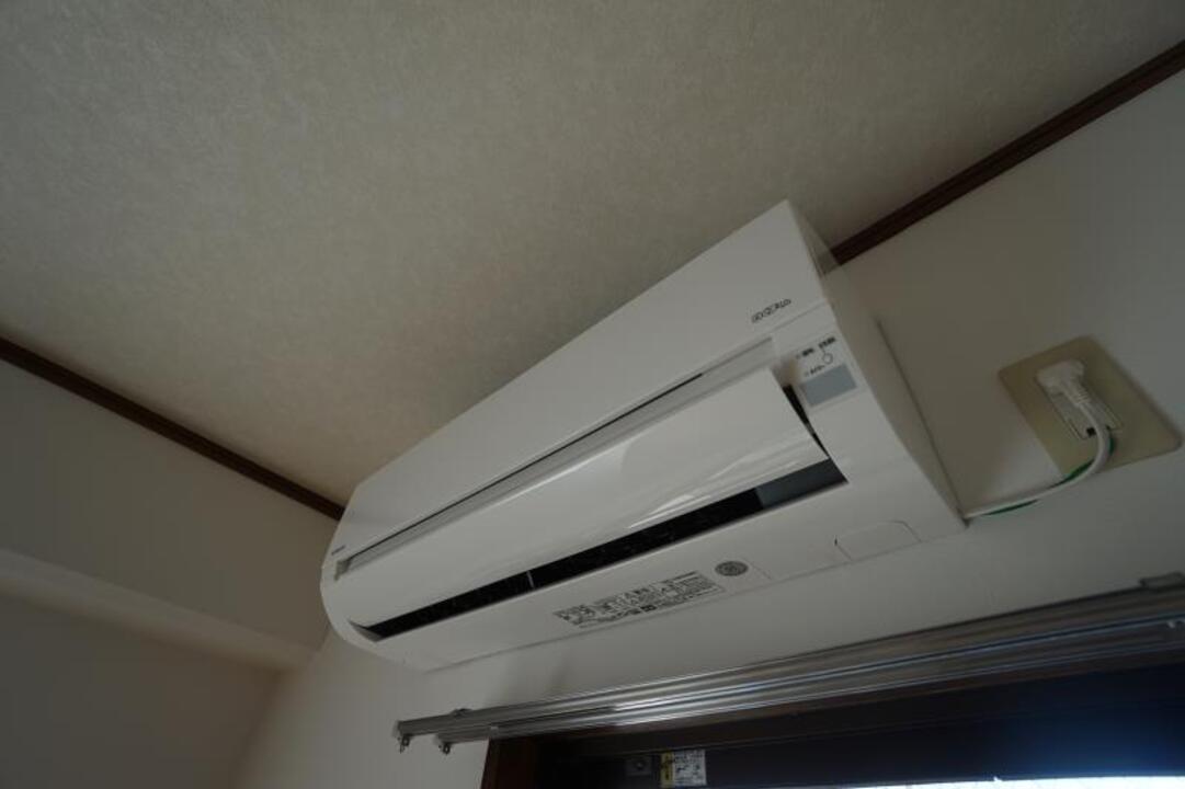 エアコン