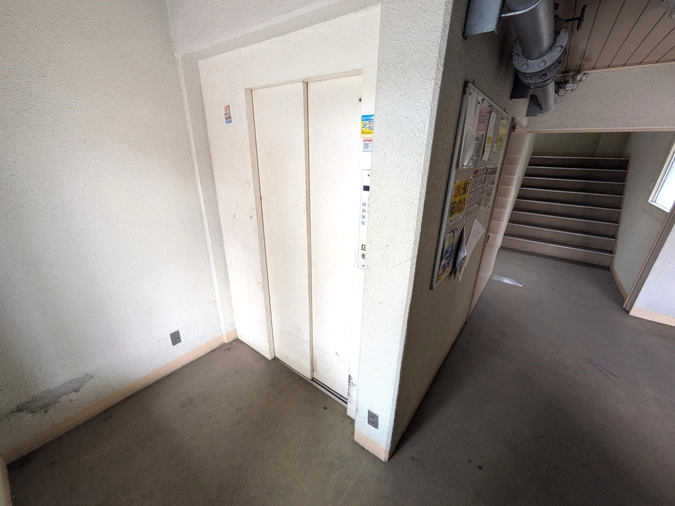 エレベーター