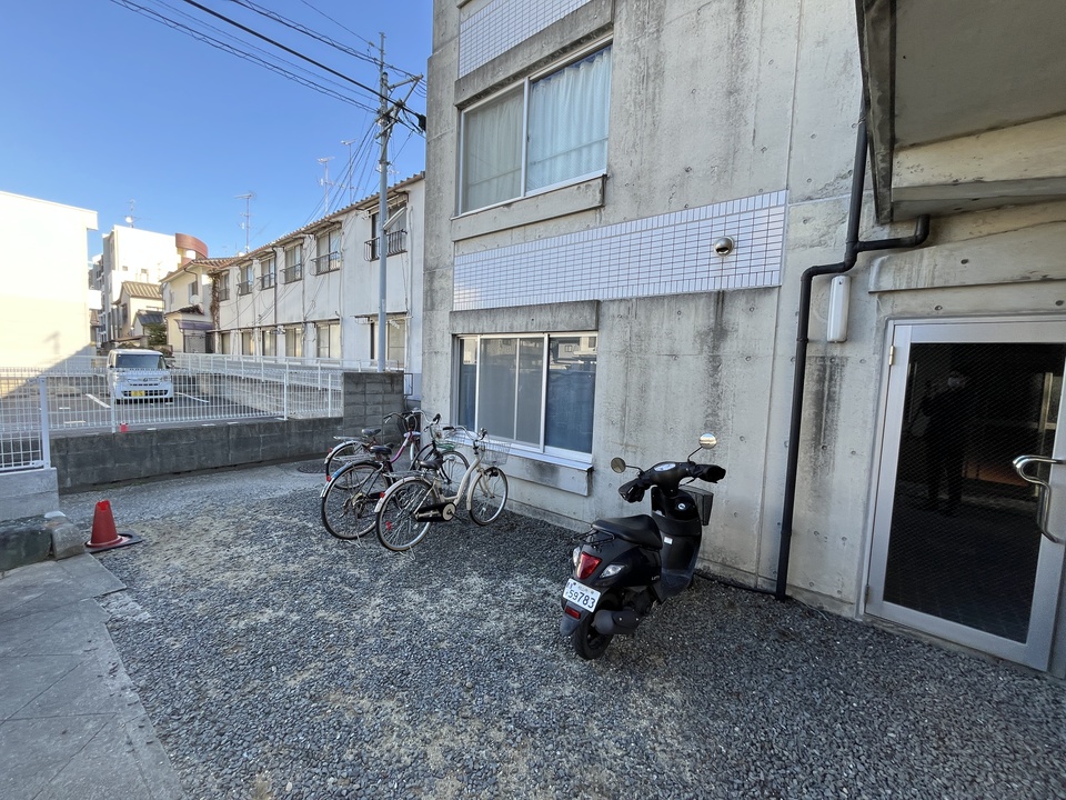 駐輪場