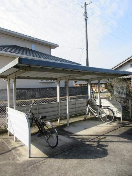 駐輪場