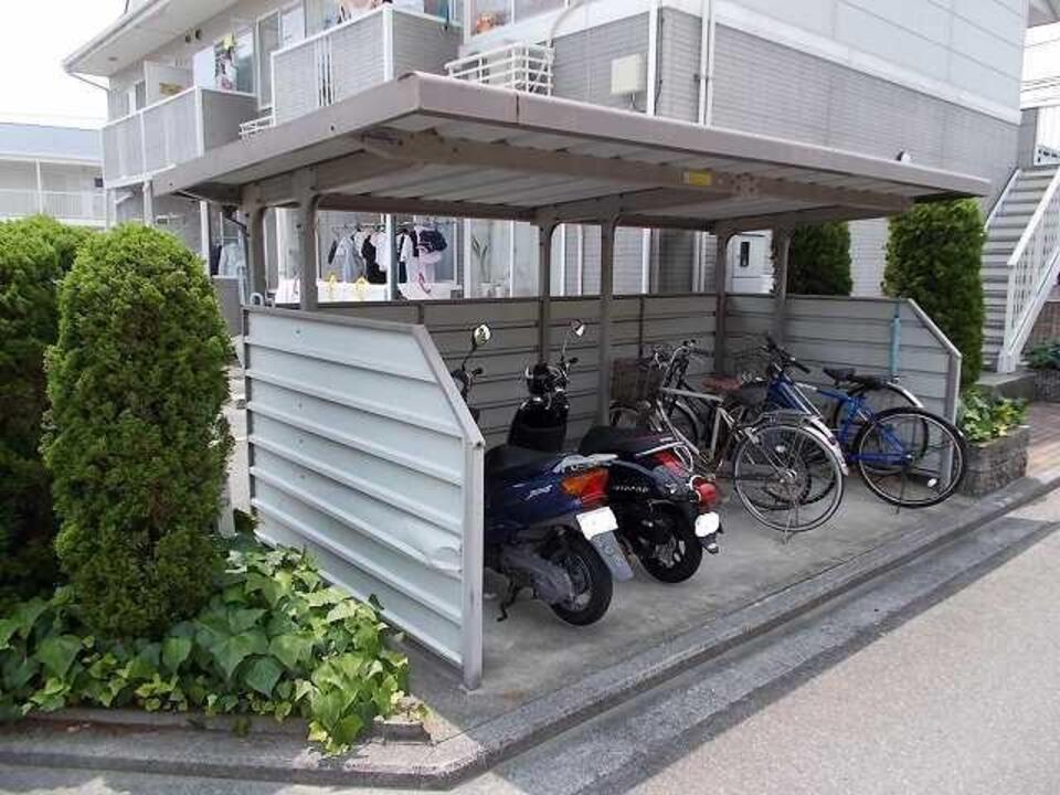 駐輪場