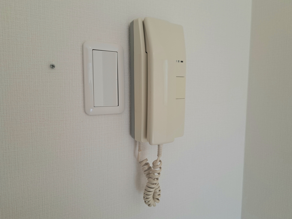 インターホン