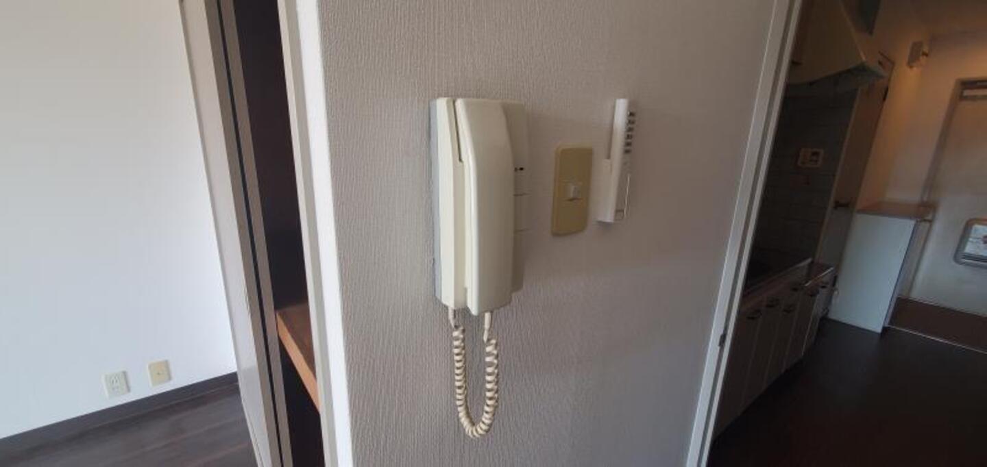 インターホン