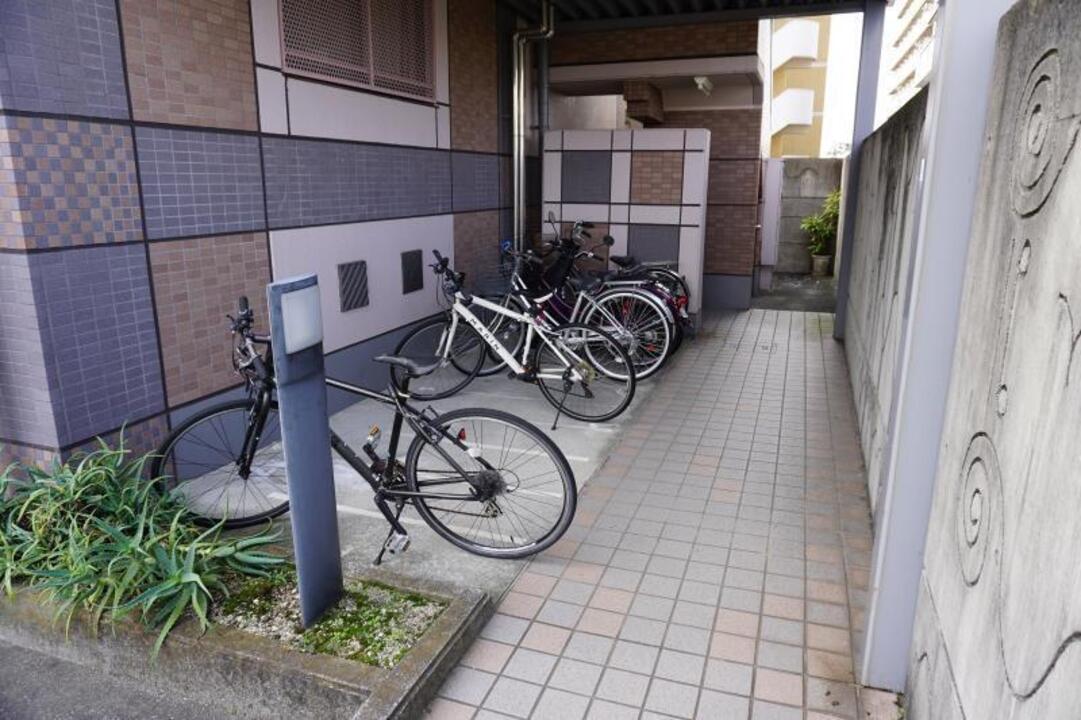 駐輪場