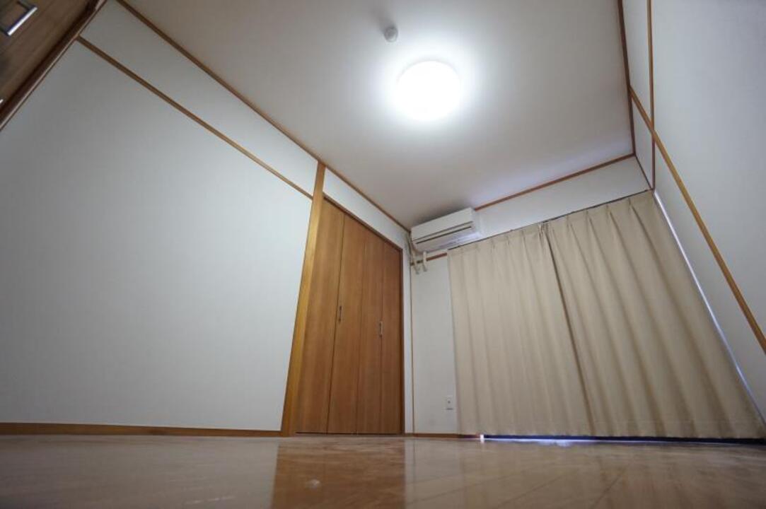 洋室