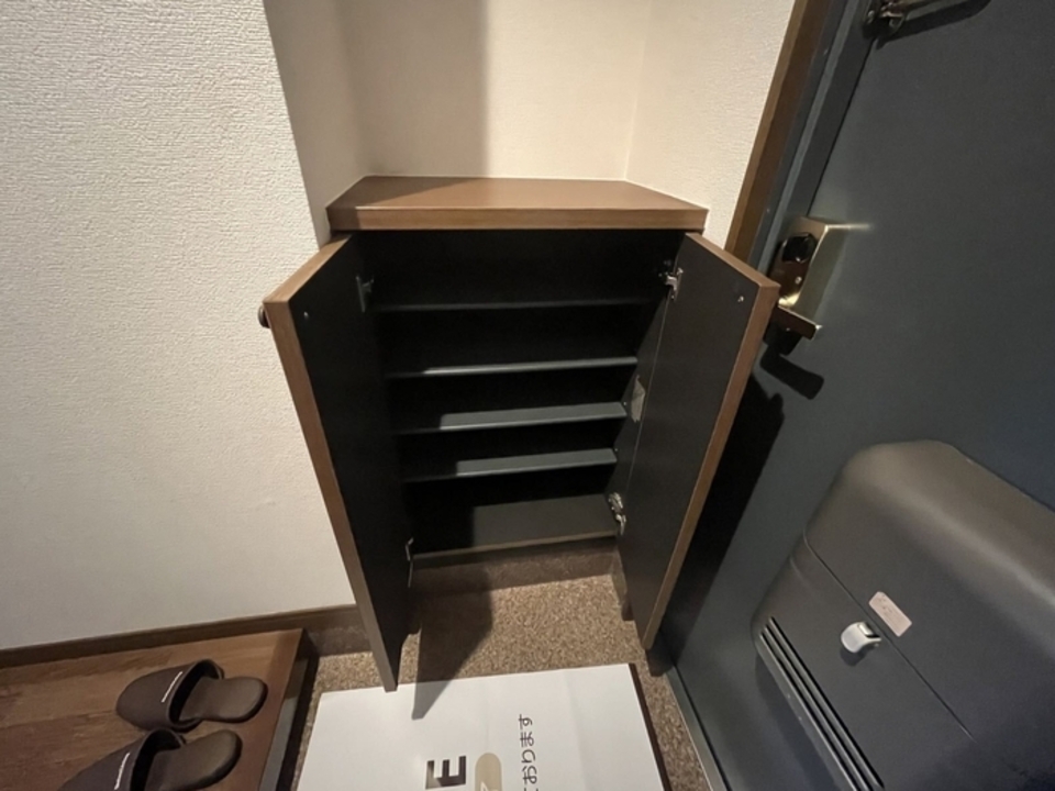 シューズボックス