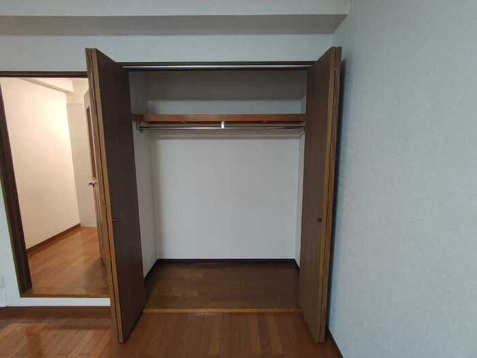 クローゼット