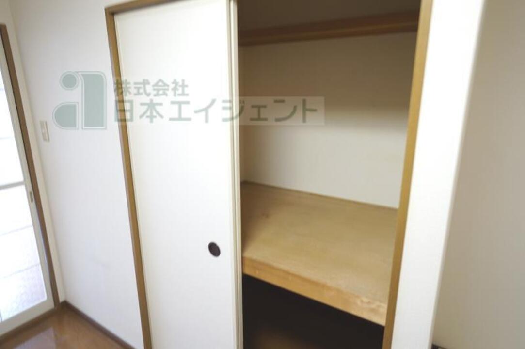 押入れ