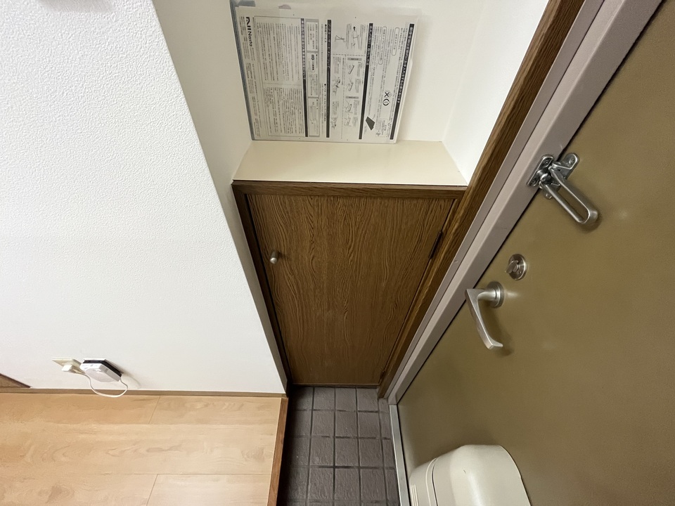 シューズボックス