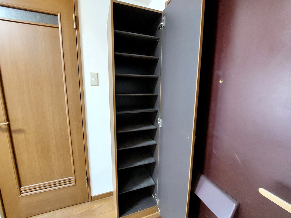 シューズボックス