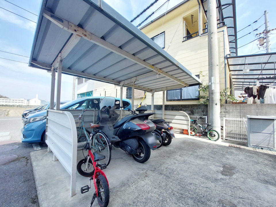 駐輪場