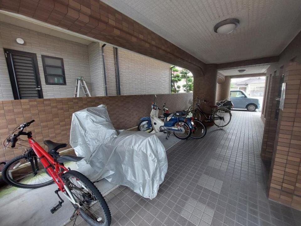 駐輪場