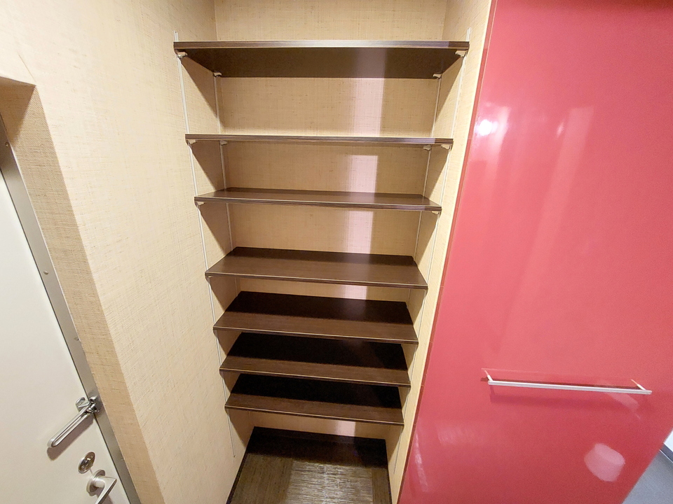 シューズボックス