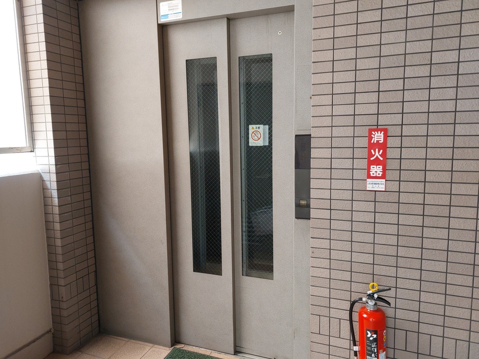 エレベーター