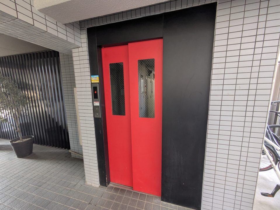エレベーター