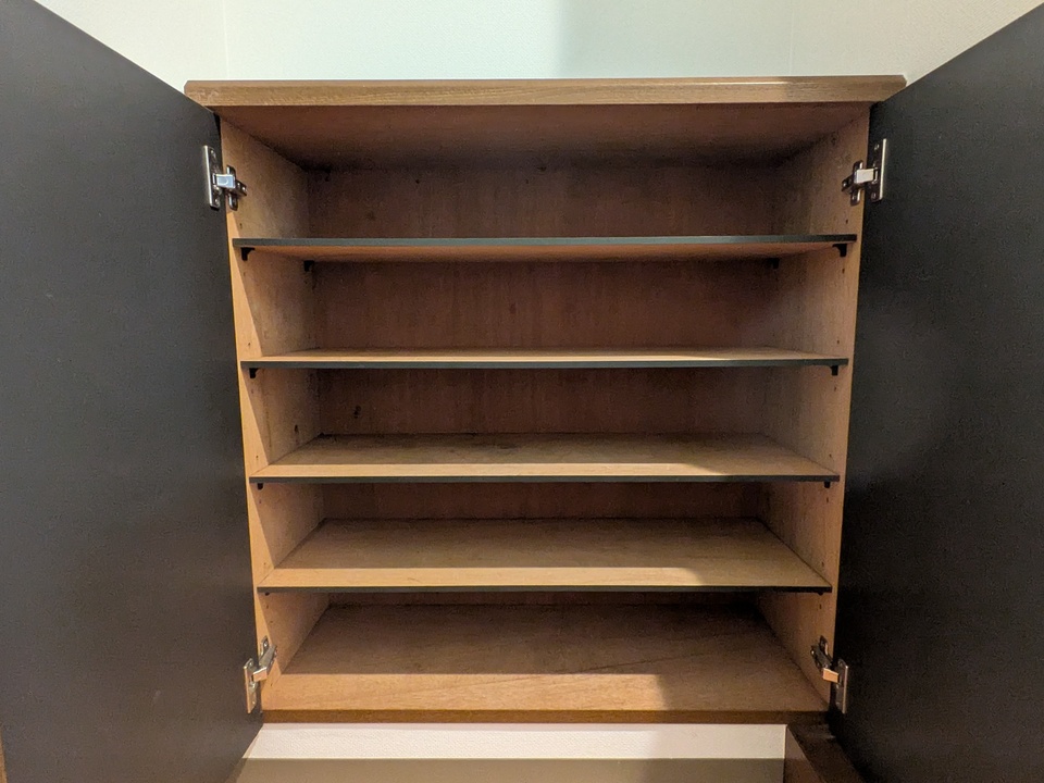 シューズボックス