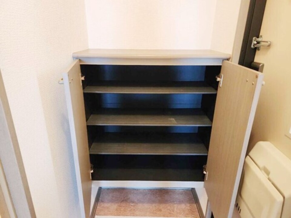 シューズボックス