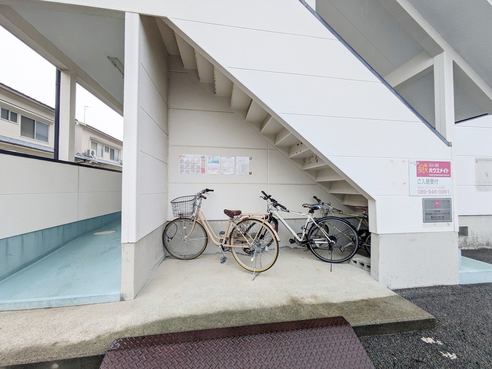 駐輪場