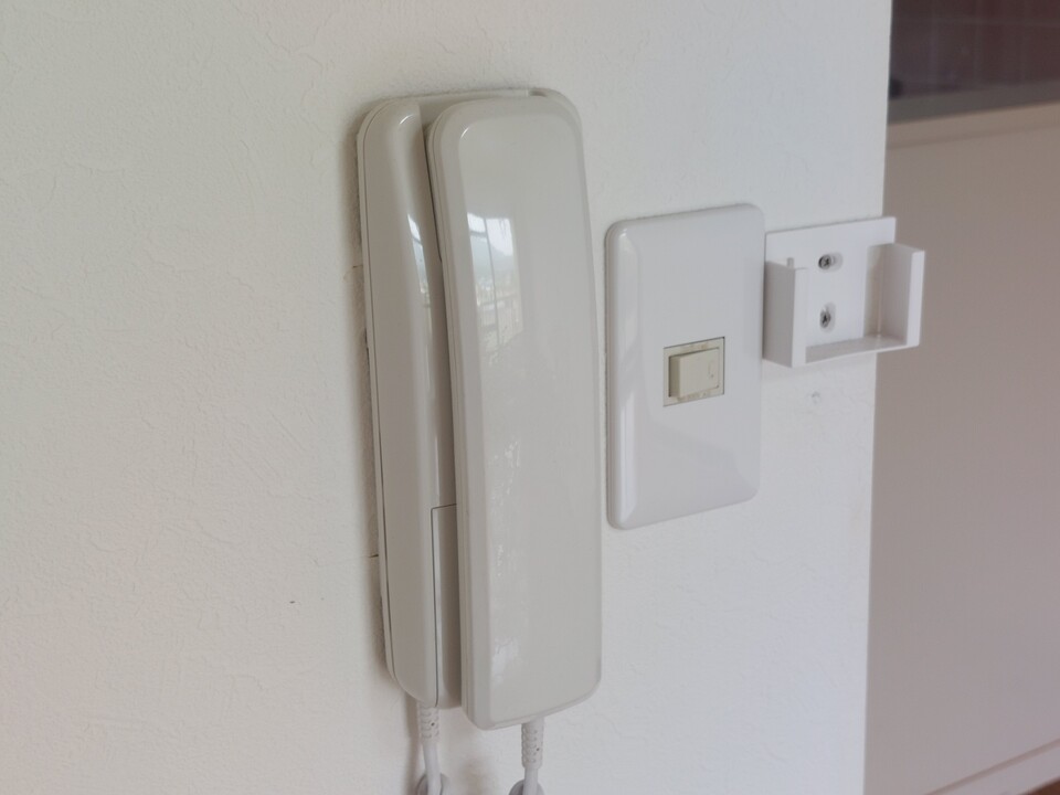 インターホン