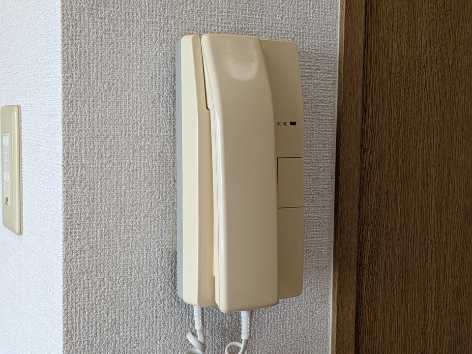 インターホン