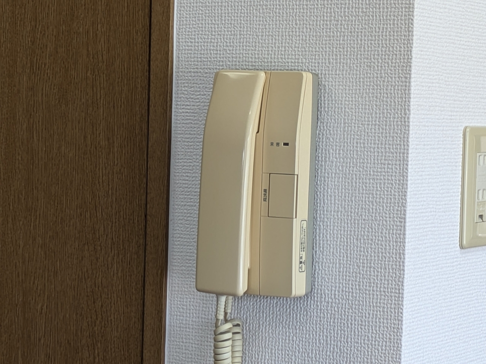 インターホン