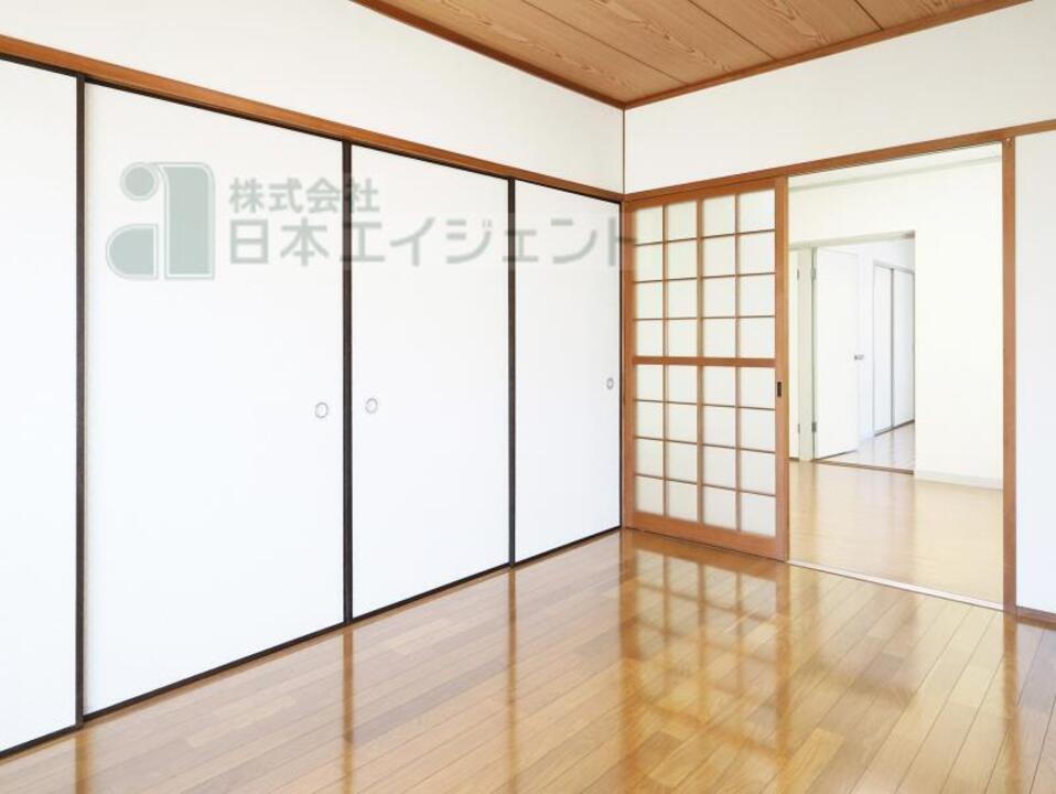 洋室