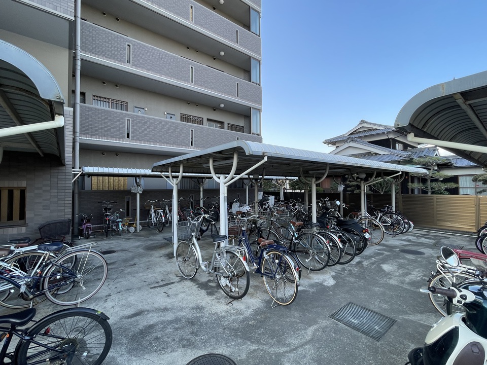 駐輪場
